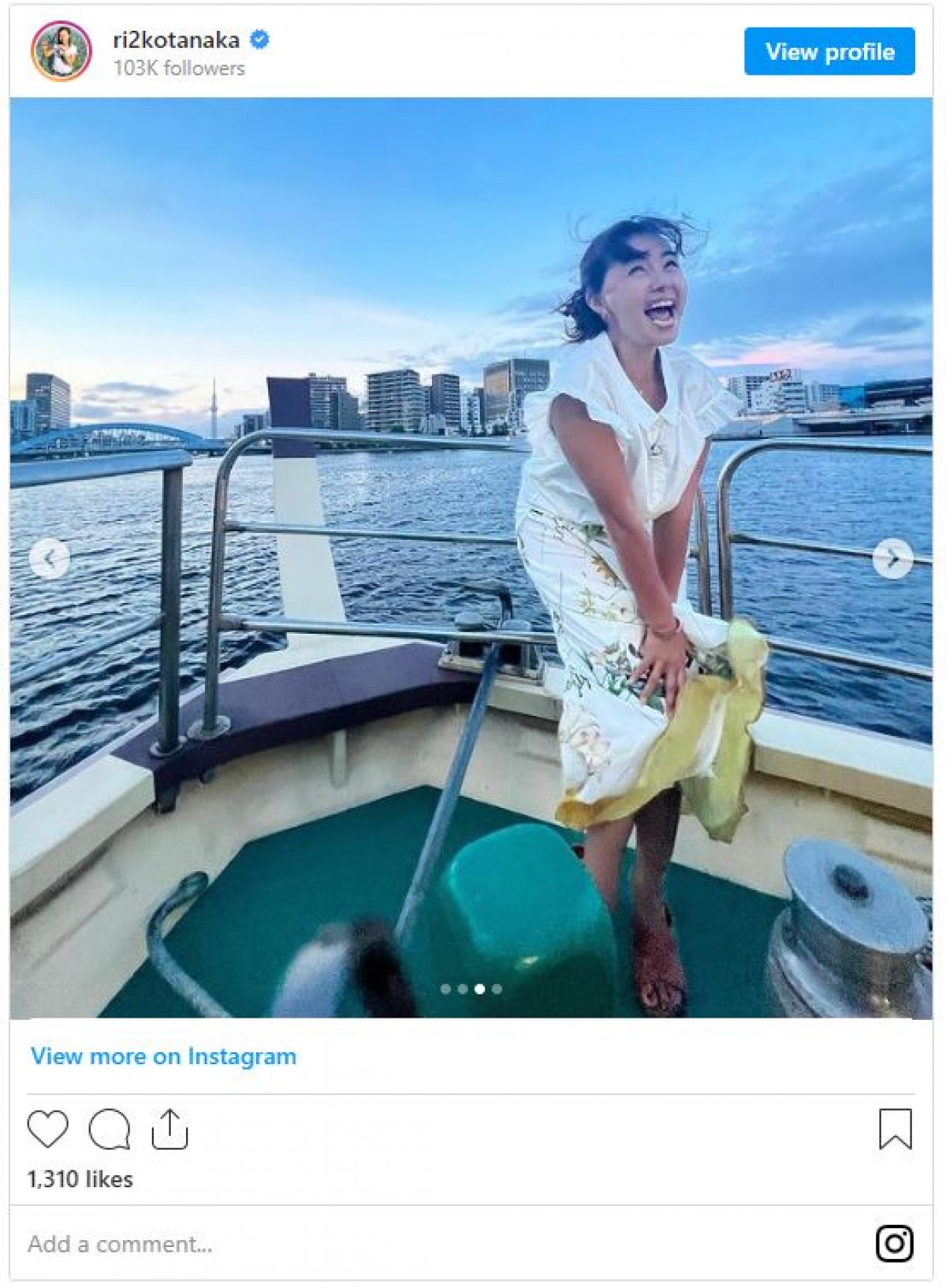 田中律子“マリリン・モンロー”風ショットに反響「お茶目で可愛い」