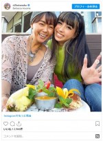 ご馳走してくれた長女と2ショット　※「田中律子」インスタグラム