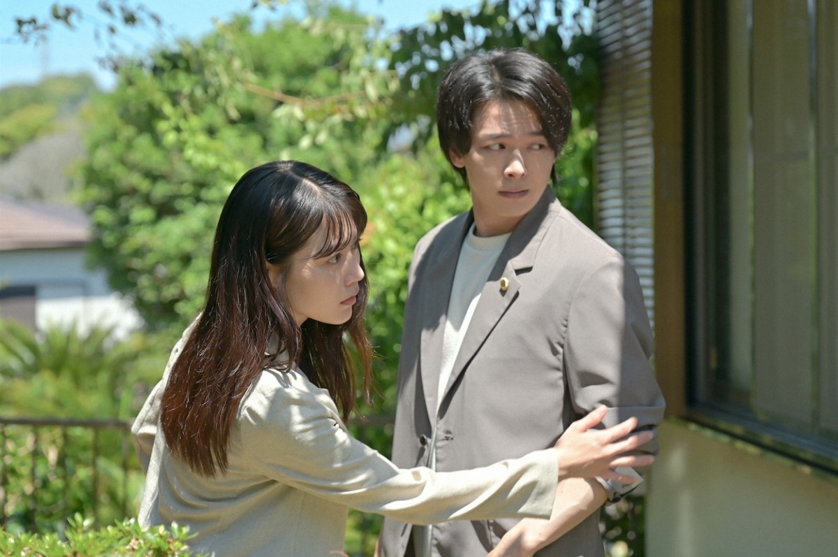 『石子と羽男』はしゃぐ“羽男”中村倫也と照れる“大庭”赤楚衛二に悶絶「かわいいが渋滞！」