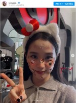 “ハローキティまみれ”のBLACKPINK・ジス　※「ジス（BLACKPINK）」インスタグラム