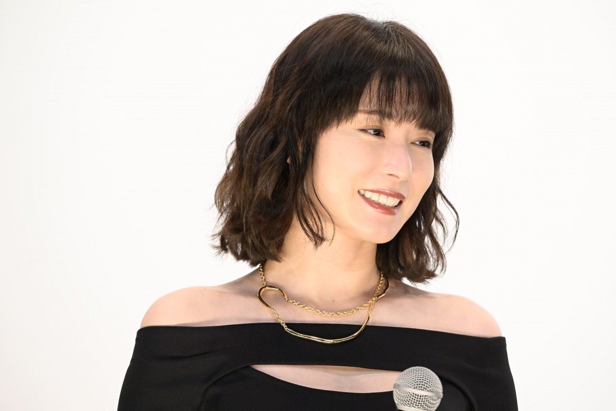 岡田准一、坂口健太郎が食事会に「Tシャツとサンダルで来た（笑）」