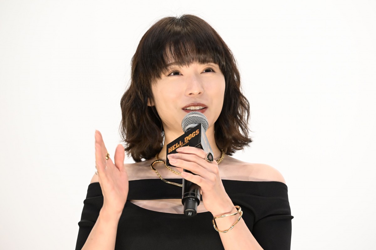 岡田准一、坂口健太郎が食事会に「Tシャツとサンダルで来た（笑）」