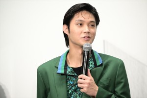 磯村勇斗、映画『さかなのこ』公開記念舞台あいさつに登場