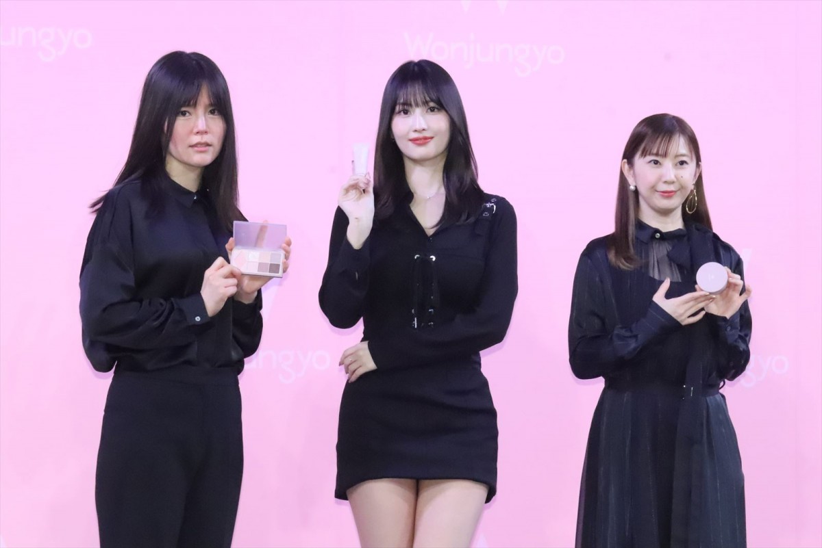 TWICE・モモ、美の秘訣は「化粧品用の冷蔵庫」と告白