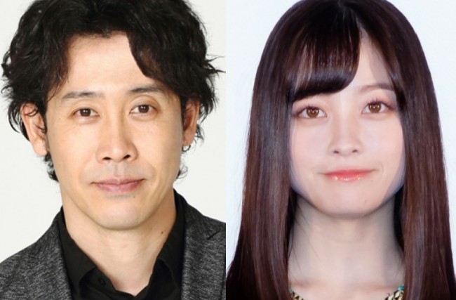 『第73回NHK紅白歌合戦』で司会を務める(左から)大泉洋、橋本環奈