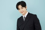 『赤い袖先』朝鮮王朝の名君イ・サンを演じたジュノ（2PM）にインタビュー