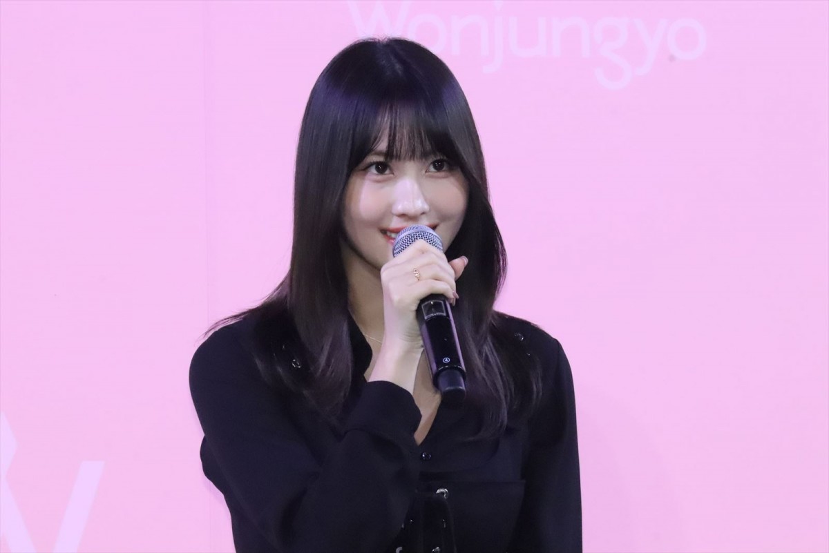 TWICE・モモ、美の秘訣は「化粧品用の冷蔵庫」と告白