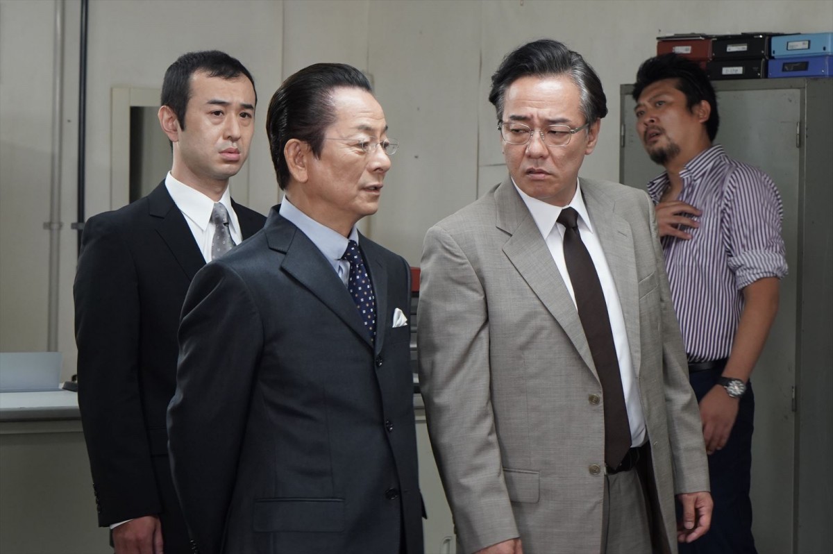 『相棒』“笑う死体”の謎に挑む特命係　元芸人の最期の瞬間に何が!?