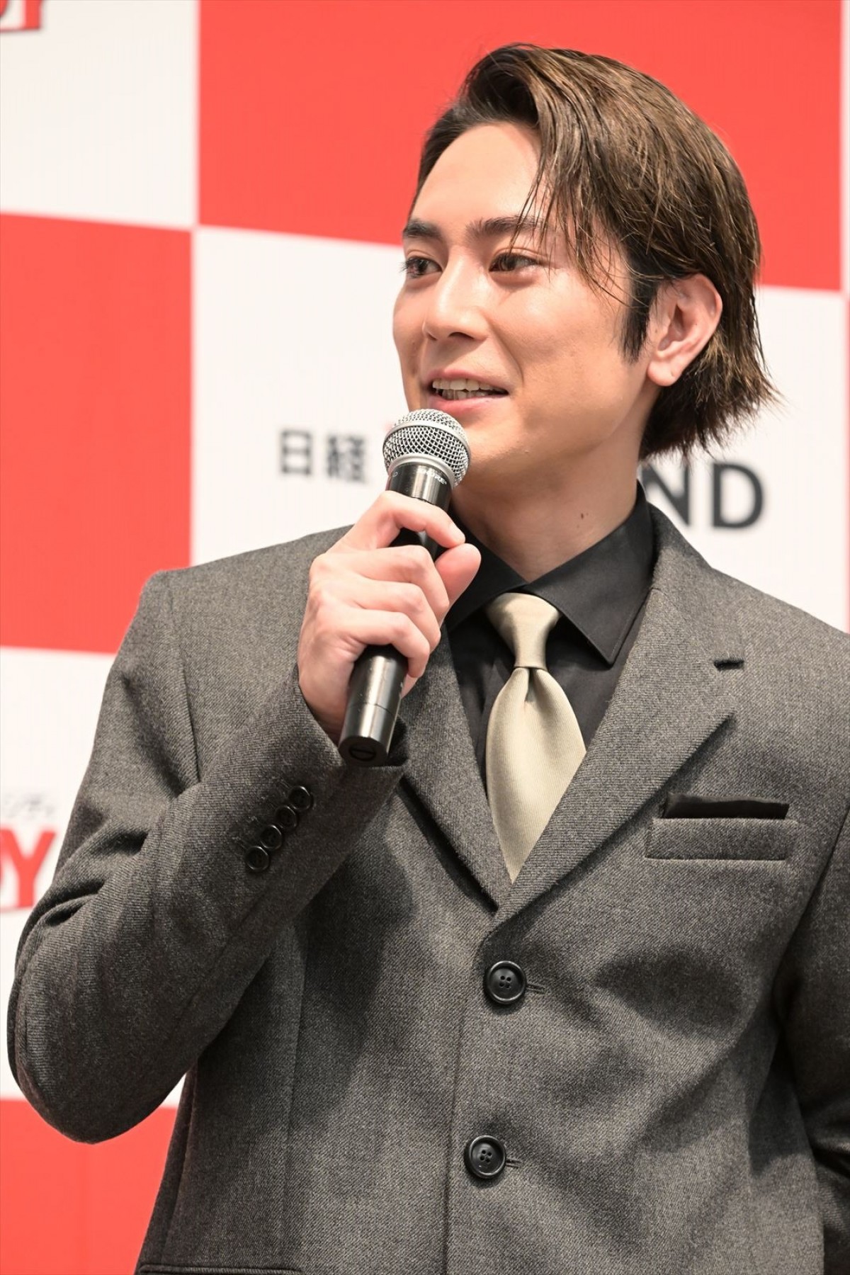 間宮祥太朗＆清野菜名、“今年の顔”に選出　“来年の顔”は高橋文哉