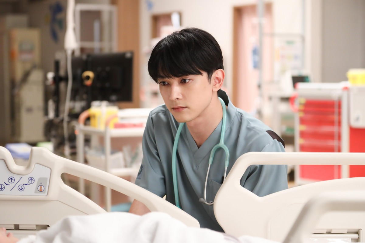 『PICU』第8話　“武四郎”吉沢亮ら、ドクターカーで少年2人が倒れている現場へ向かう