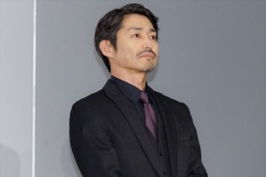 安田顕、映画『ラーゲリより愛を込めて』完成披露舞台挨拶に登場