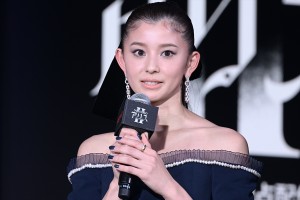 朝比奈彩、Netflixシリーズ『今際の国のアリス』シーズン2配信記念イベントに登場