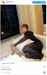 トリンドル玲奈＆瑠奈姉妹、ホテルで玲奈の誕生日をお祝い ※「トリンドル玲奈」インスタグラム