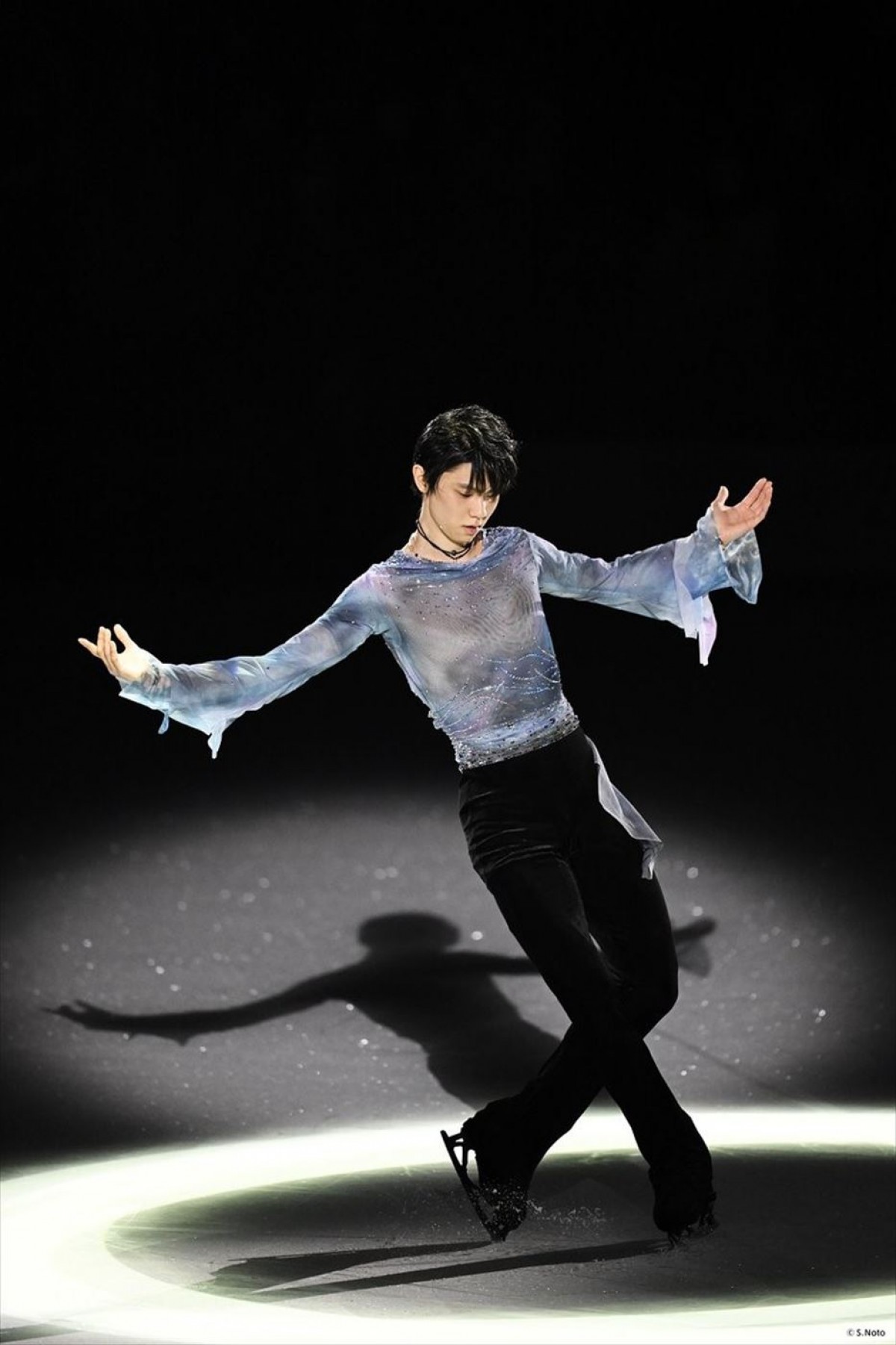 羽生結弦、東京ドーム単独公演がディズニープラスで独占ライブ配信！　予告映像到着