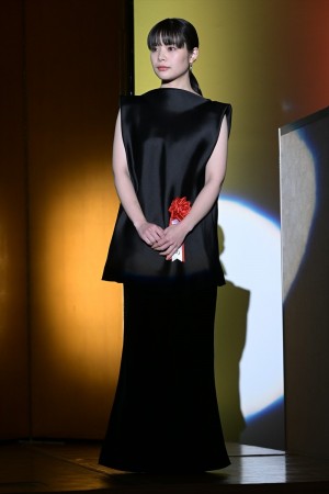 岸井ゆきの、2023年 エランドール賞 授賞式に登場