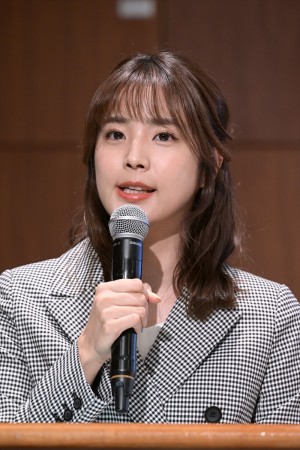 久代萌美、「東京ドームシティ内 新劇場概要 発表会見」で司会を担当