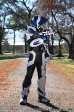 【写真】鈴木福が変身する「仮面ライダージーン」全身ショット