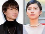 元日に結婚を発表した綾野剛（左）と佐久間由衣（右）