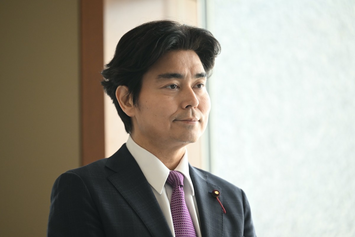 『罠の戦争』第10話　“鷲津”草なぎ剛、野心に火がつき暴走　周囲の人々に波紋が拡がる