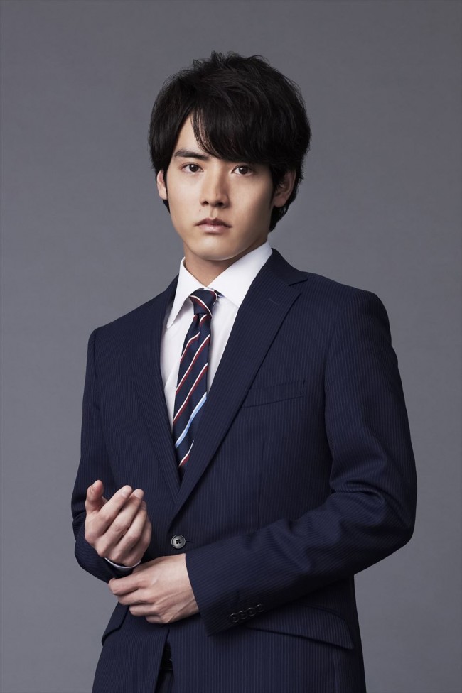 ドラマ『風間公親-教場0-』に出演する赤楚衛二