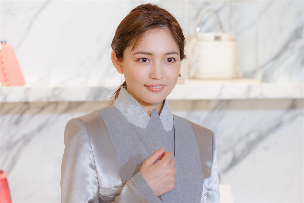 川口春奈、「FENDI」アンバサダーに就任「大好きなファッションを通して魅力をお伝えできれば」