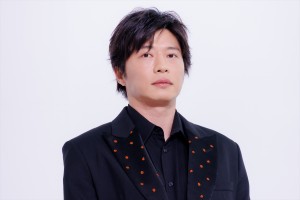 田中圭、ドラマ『unknown』制作発表記者会見に登場