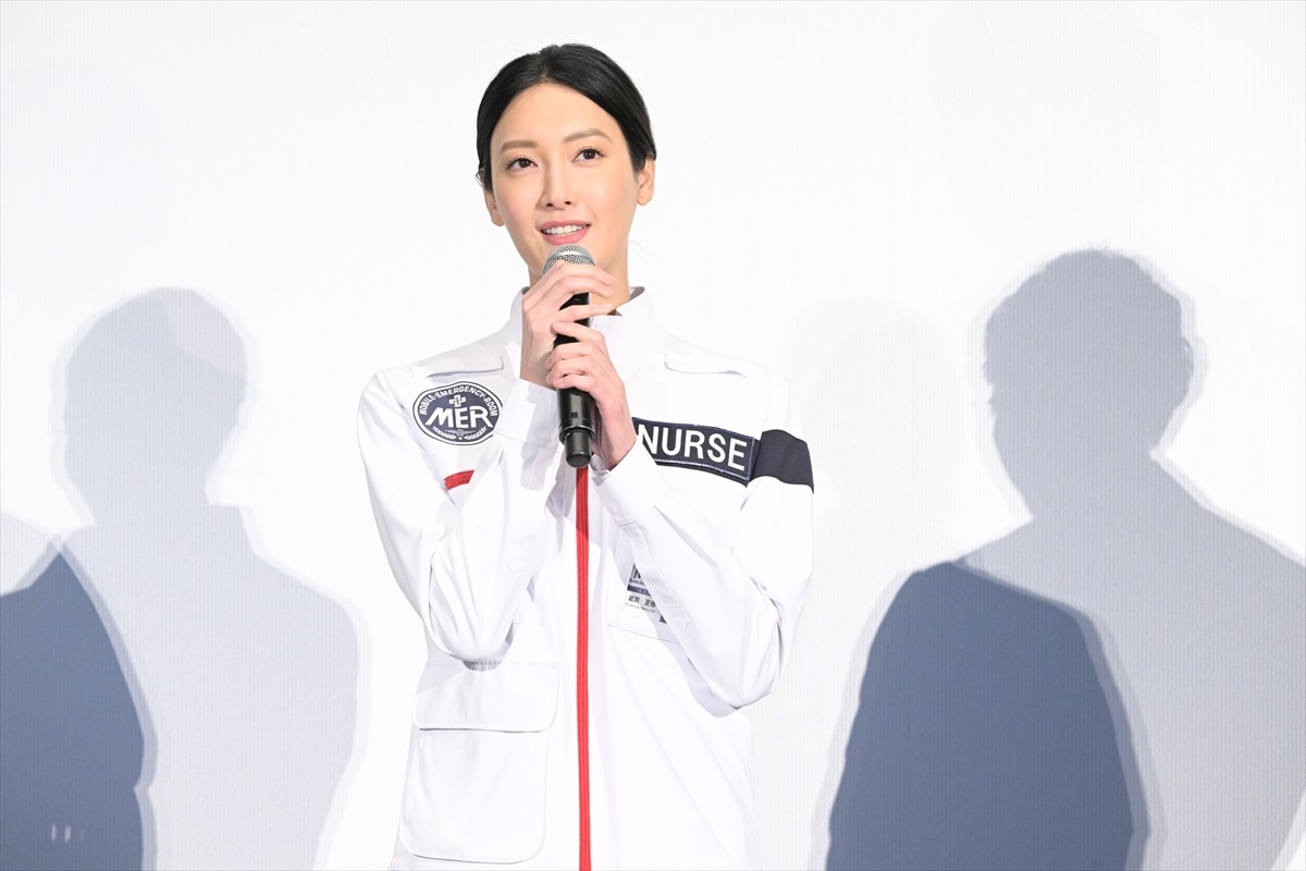 鈴木亮平、劇場版『TOKYO MER』への熱い思い「人間賛歌になれば」　“妹”佐藤栞里との偶然の再会も明かす