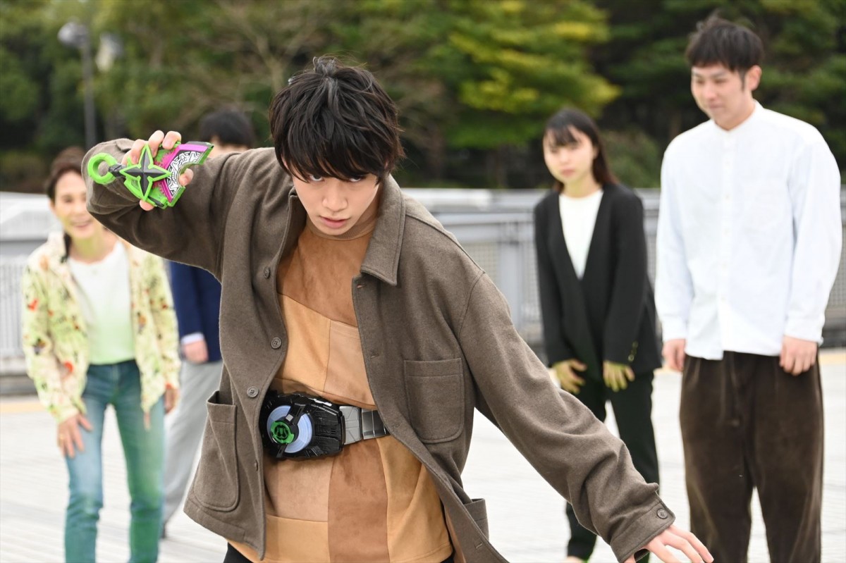 『仮面ライダーギーツ』31話「慟哭VII:天国と地獄ゲーム」場面写真
