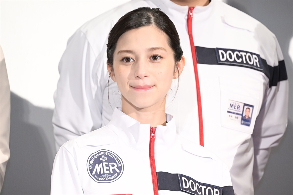 鈴木亮平、劇場版『TOKYO MER』への熱い思い「人間賛歌になれば」　“妹”佐藤栞里との偶然の再会も明かす