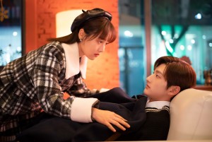 武術最強ヒロインが“接触NG”なオレ様御曹司のボディガードに！ 『キュート・ボディガード』配信開始