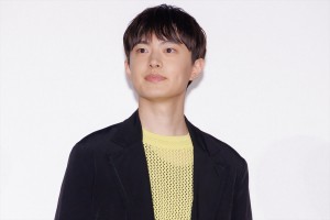 上村海成、映画『君は放課後インソムニア』完成披露上映会に登場