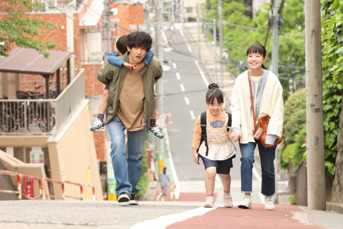 『あなたがしてくれなくても』第5話　“みち”奈緒、“新名”岩田剛典らとランチ　そこに一人の女性が現れる