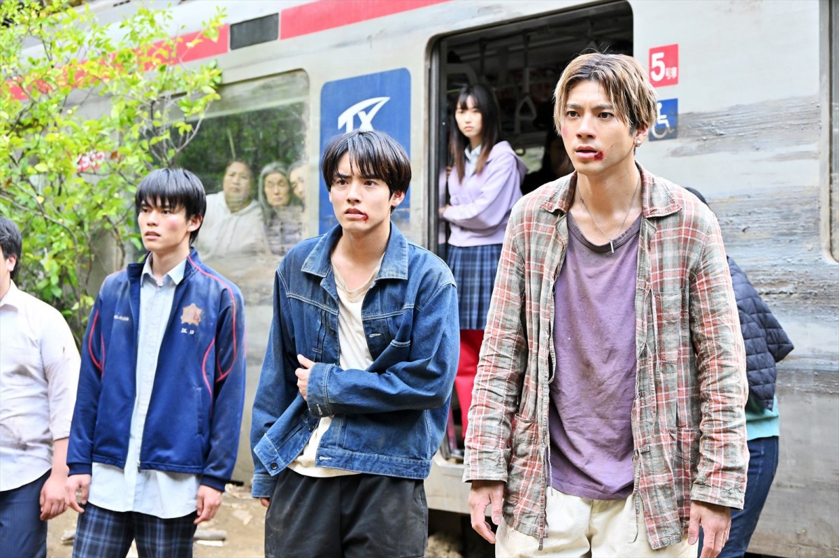 なにわ男子・藤原丈一郎の熱演にスタッフも貰い泣き！『ペンディングトレイン』Pが明かす6話の撮影裏側