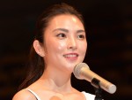 まるでドラマ！帰国した空港でプロポーズされた田中麗奈