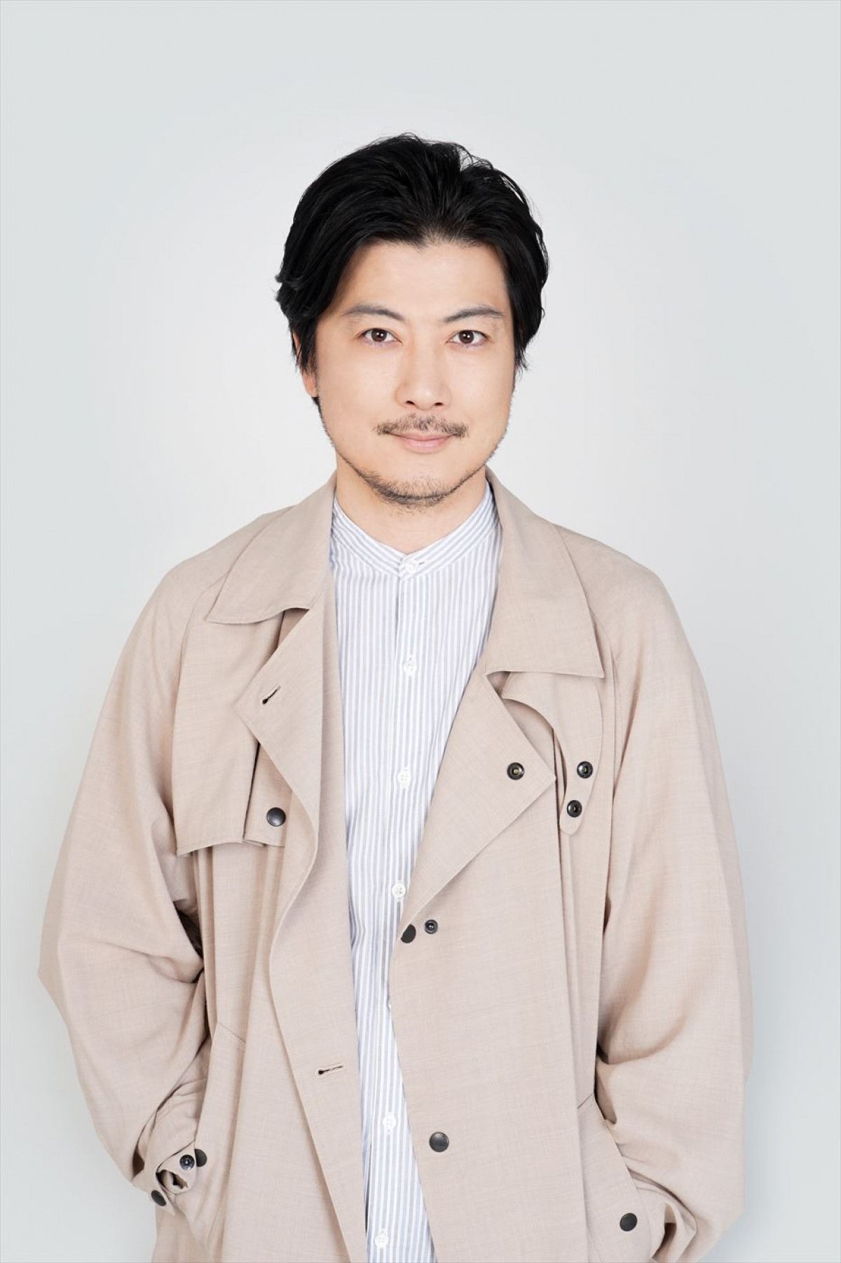 堀田真由、坂口健太郎主演・7月期ドラマ『CODE』でハッカー役　玉山鉄二はピエロに扮する男に