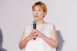 安藤サクラ、映画『怪物』初日舞台挨拶に登場
