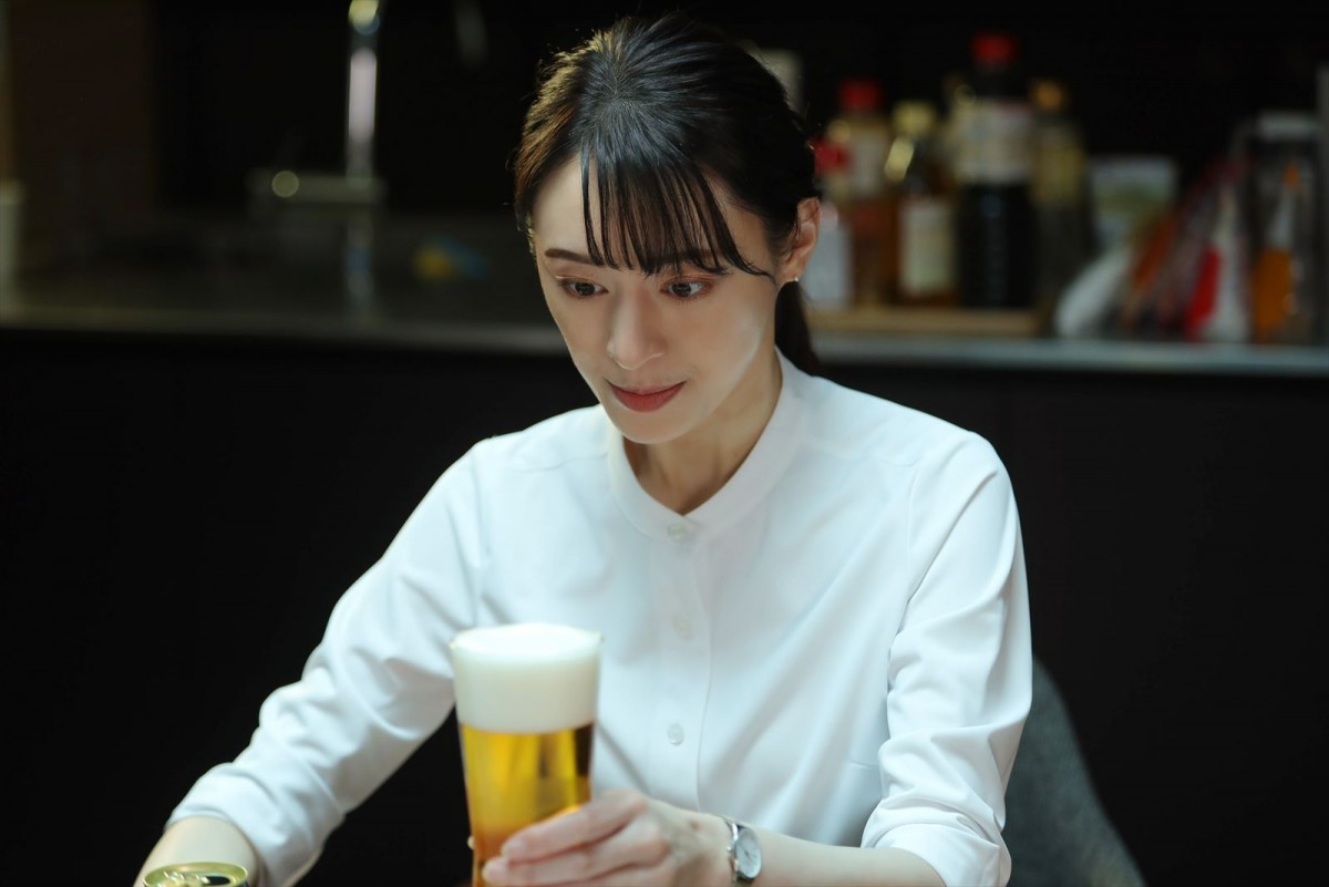 栗山千明主演『晩酌の流儀2』OPはyonawo、EDは佐藤千亜妃に決定！　ポスター＆場面写真も公開