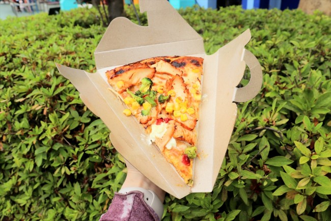 東京ディズニーランドの“40周年ピザ”　地味にすごい仕掛けがついてるの知ってる？
