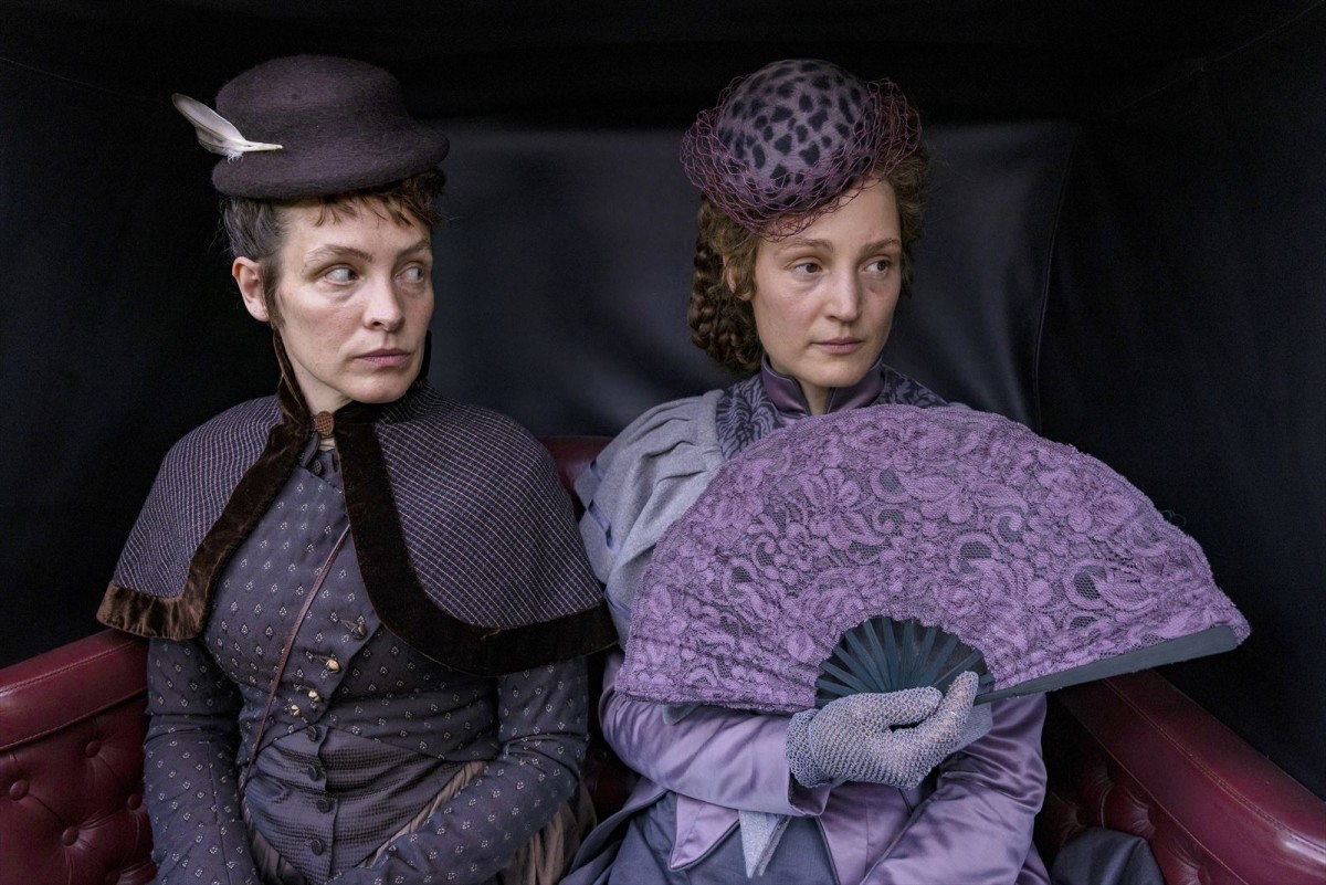 ヴィッキー・クリープスの熱演が光る映画『エリザベート 1878』予告編解禁　演出家・小池修一郎が絶賛コメント