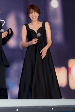 吉瀬美智子、映画『キリエのうた』完成報告イベントに登場