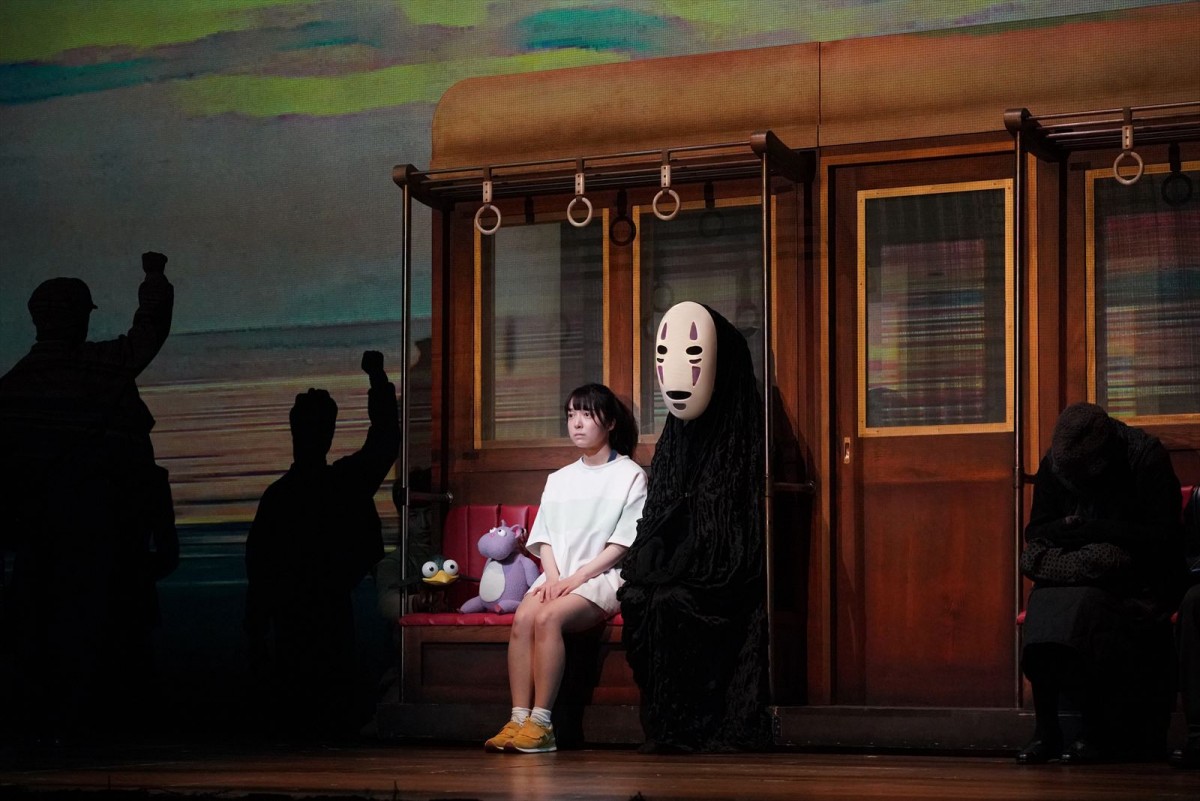 川栄李奈・福地桃子、舞台『千と千尋の神隠し』2024年公演で“千尋”役に！　橋本環奈・上白石萌音に加えて