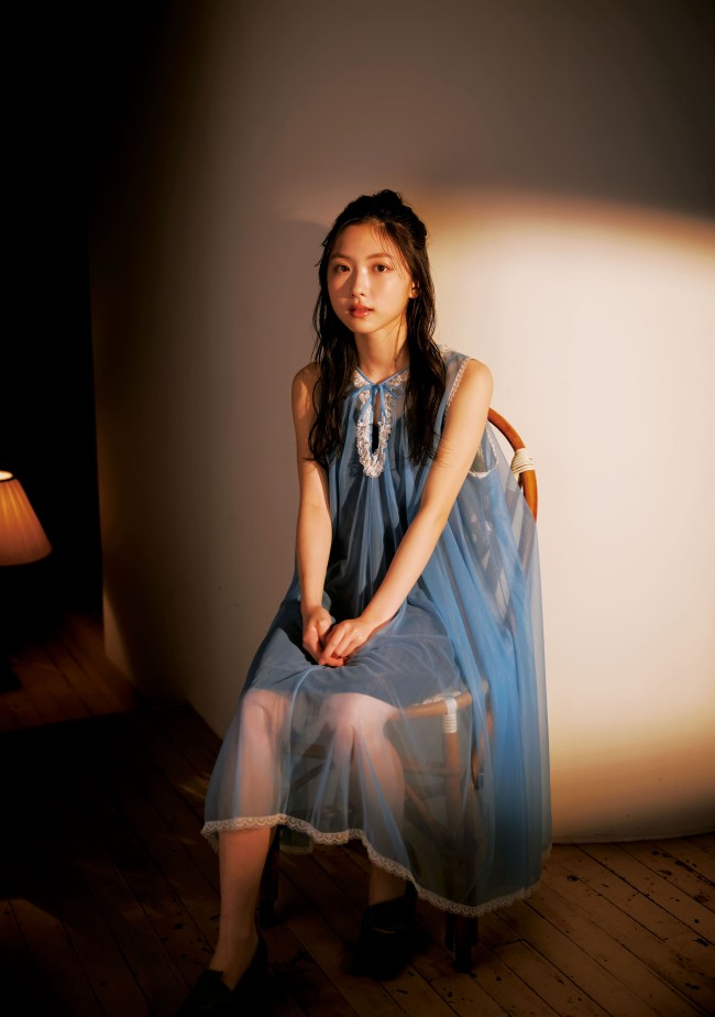 写真）櫻坂46・谷口愛季、新人と思えない存在感 大人っぽいドレス姿