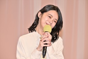 趣里、連続テレビ小説『ブギウギ』完成試写会・会見に登場