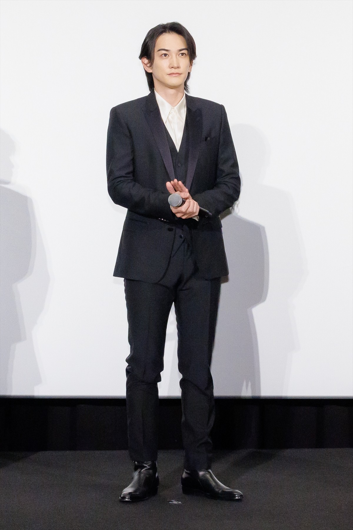 菅田将暉、松下洸平は“ボタニカル”「歩いたら小花が咲くようなマイナスイオンを感じる」
