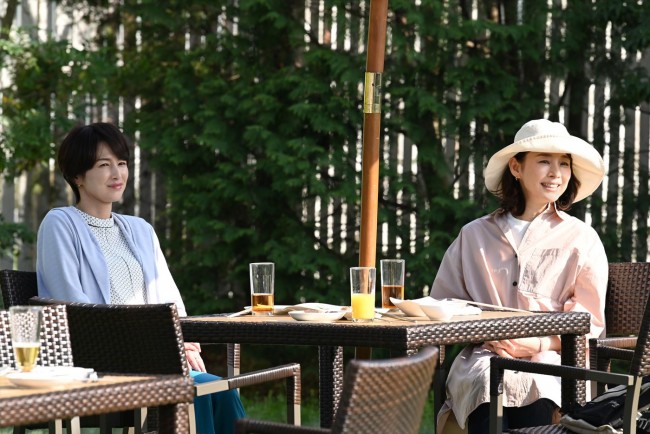 テレビ朝日 ドラマスペシャル『友情~平尾誠二と山中伸弥「最後の一年」~』に出演する(左から)吉瀬美智子、石田ゆり子