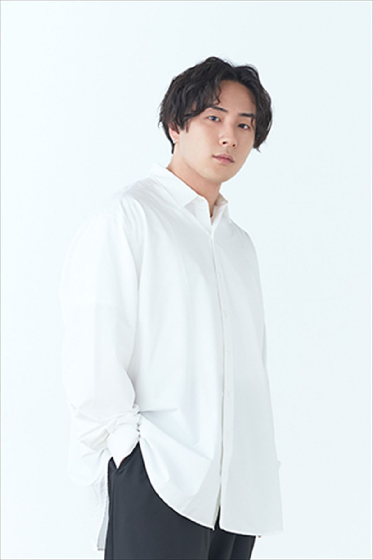 “勇気”が2人の戦士をつなぐ！　オリジナルアニメ『勇気爆発バーンブレイバーン』2024年1月から放送　PV、キャスト情報も公開