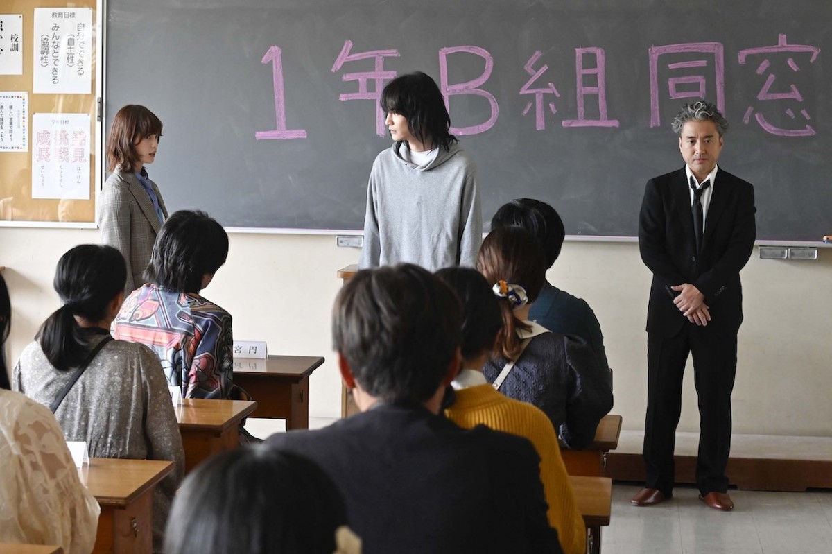 『うちの弁護士は手がかかる』“蔵前”ムロツヨシ＆“杏”平手友梨奈、いじめ加害者を断罪　ネット称賛「カッコいい！」