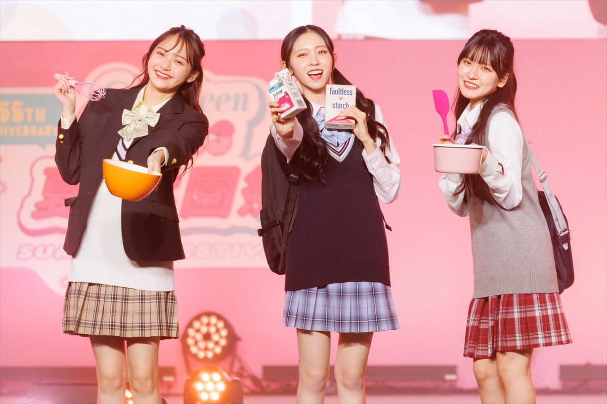乃木坂46・久保史緒里＆日向坂46・小坂菜緒がランウェイに登場「最高の夏の思い出を作りたい」