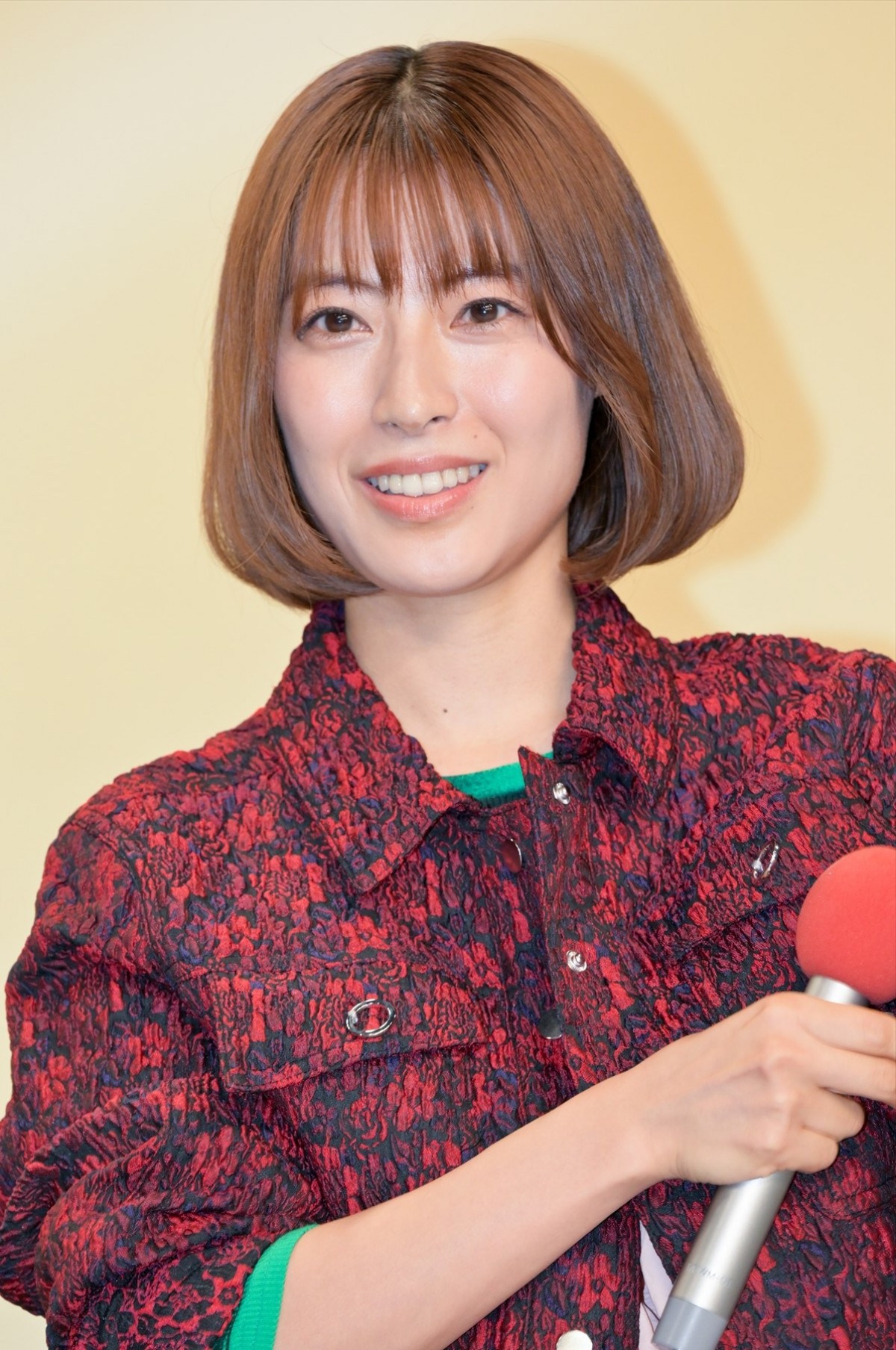 篠原涼子、俳優業で心掛けるのは「初心」　山崎育三郎に驚いた出来事も語る