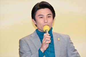 中尾明慶、ドラマ8『ハイエナ』記者会見に登場